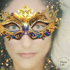 Meet your Posher, Christy